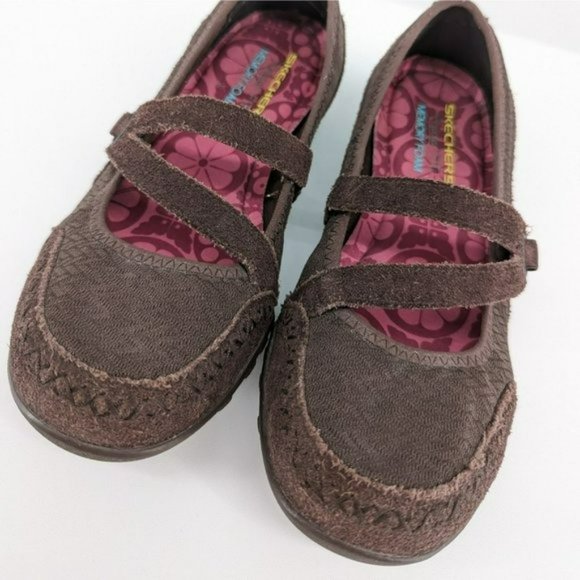 Skechers Relaxed Fit Strappy Shoe 7 Brown Suede Breathe Easy Stretch Memory Foam - Picture 5 of 13